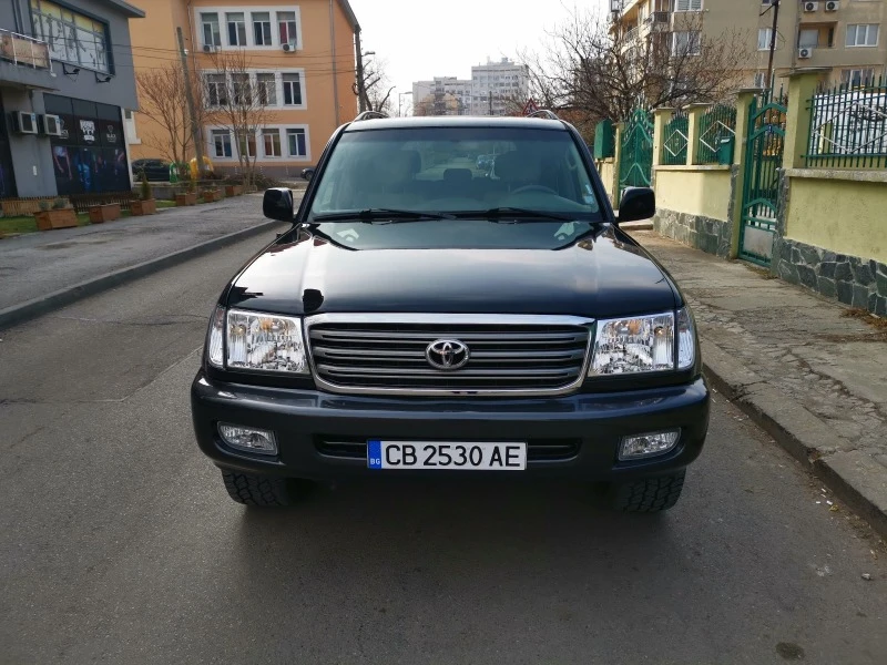 Toyota Land cruiser 4.7 V8 UNIKAT FACE GAZ 5 SPEED , снимка 1 - Автомобили и джипове - 44371385