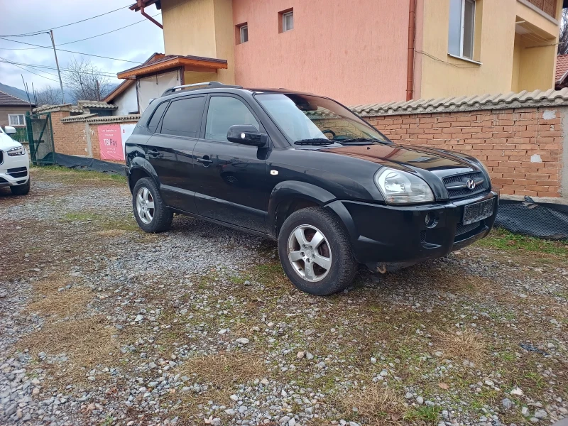 Hyundai Tucson 2.0 CRDI/Sport, снимка 1 - Автомобили и джипове - 48394545