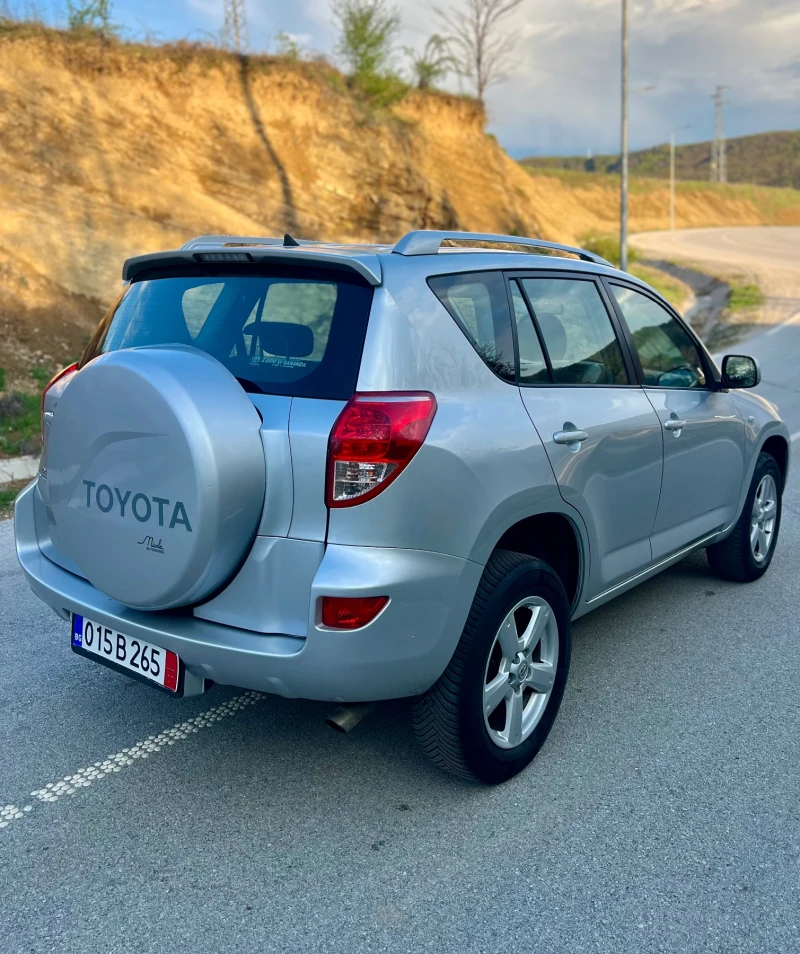 Toyota Rav4 * ИТАЛИЯ* 4х4 2.0-БЕНЗИН - Автоматик , снимка 5 - Автомобили и джипове - 50201261