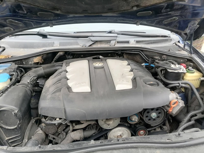 VW Touareg 3v6, снимка 10 - Автомобили и джипове - 52218077
