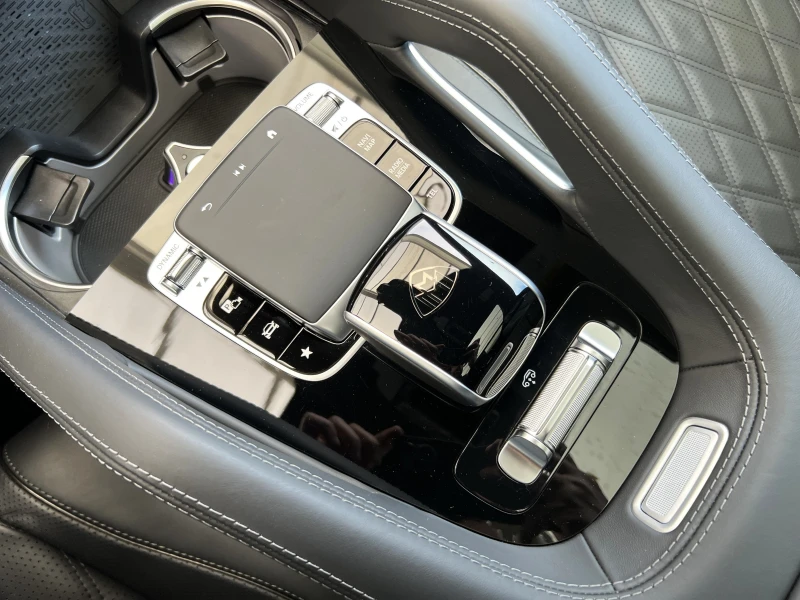 Mercedes-Benz GLS 600 MAYBACH/NIGHT SERIES/BURM 4D/TV/HEAD UP/PANO/360/, снимка 11 - Автомобили и джипове - 52199728