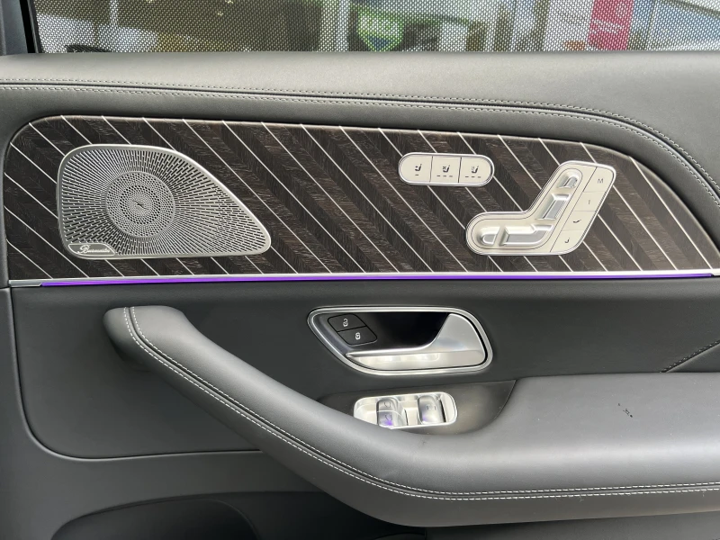 Mercedes-Benz GLS 600 MAYBACH/NIGHT SERIES/BURM 4D/TV/HEAD UP/PANO/360/, снимка 12 - Автомобили и джипове - 52199728