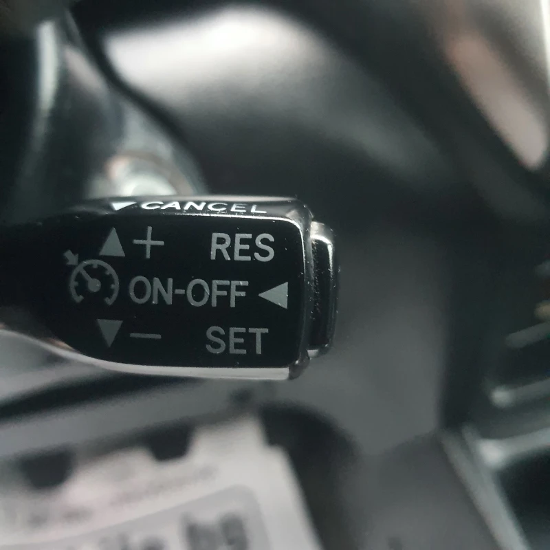 Toyota Rav4 2.0VVT-I, снимка 11 - Автомобили и джипове - 52646780