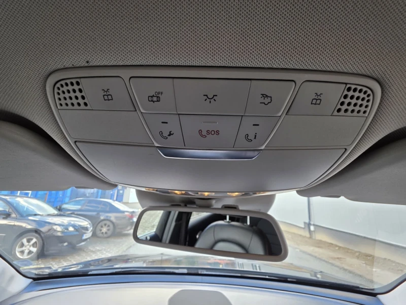 Mercedes-Benz GLC 250, снимка 12 - Автомобили и джипове - 53404621