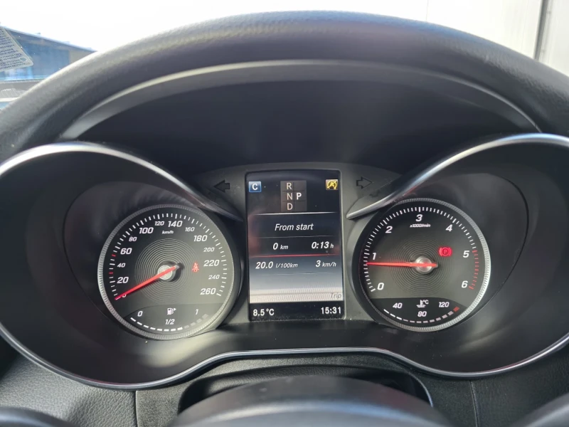 Mercedes-Benz GLC 250, снимка 8 - Автомобили и джипове - 53404621