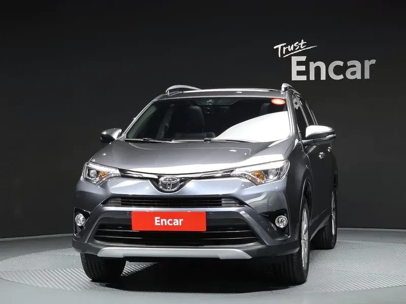 Toyota Rav4 5Th Generation 2.5 2Wd, снимка 3 - Автомобили и джипове - 56354390