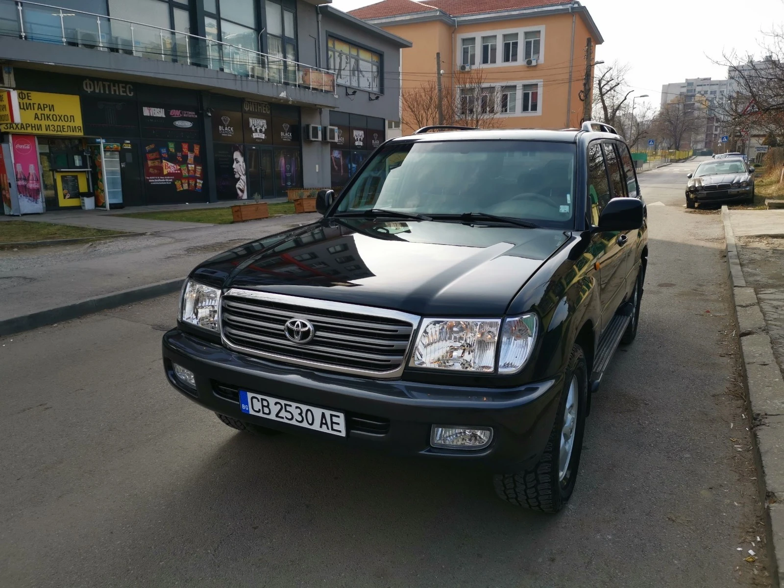 Toyota Land cruiser 4.7 V8 UNIKAT FACE GAZ 5 SPEED  - изображение 2