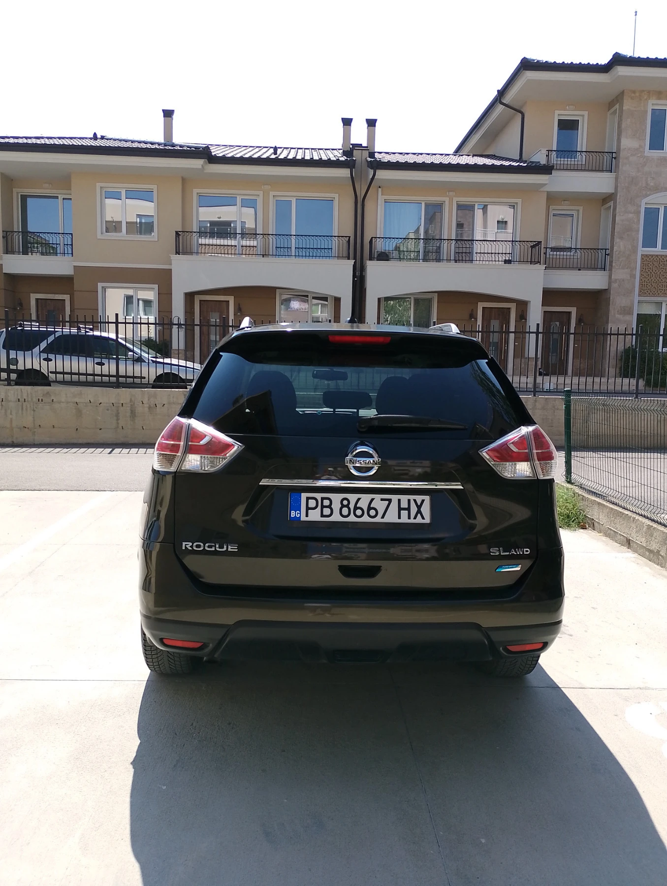 Nissan Rogue 2, 5i , SL AWD, 360 камера  - изображение 3