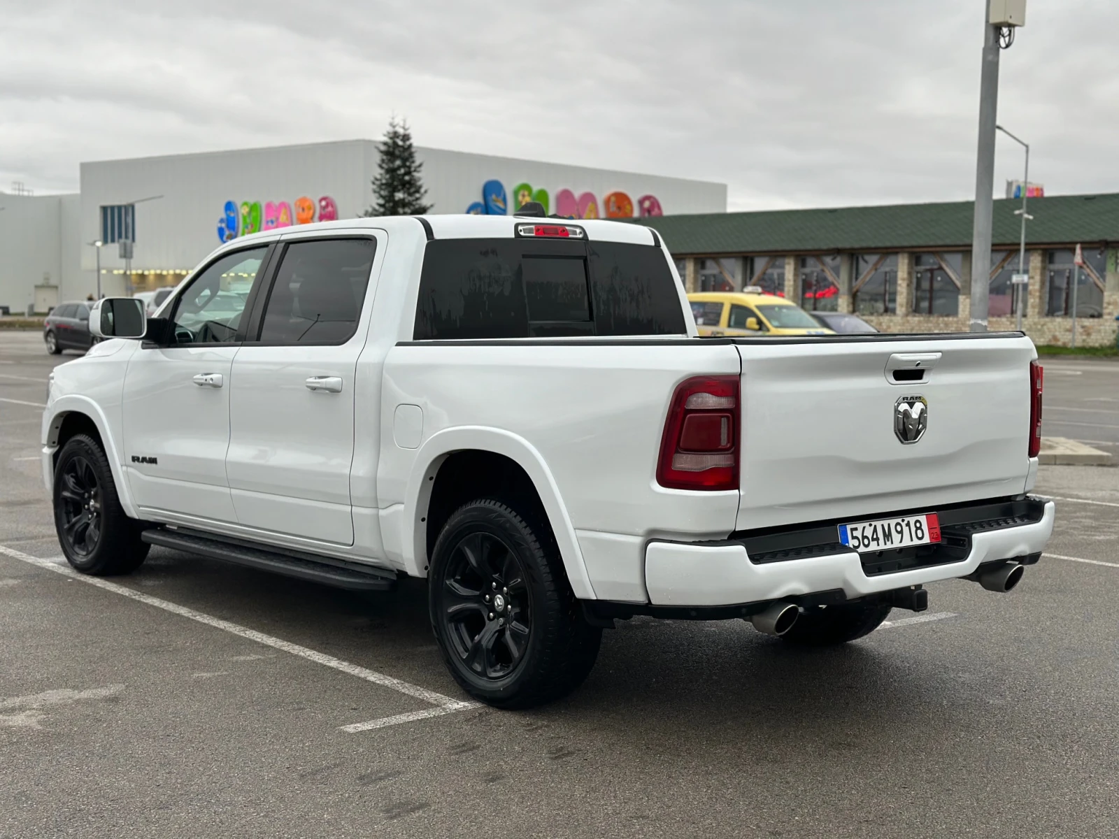 Dodge RAM 1500 5.7 HEMI / 401к.с.  - изображение 5