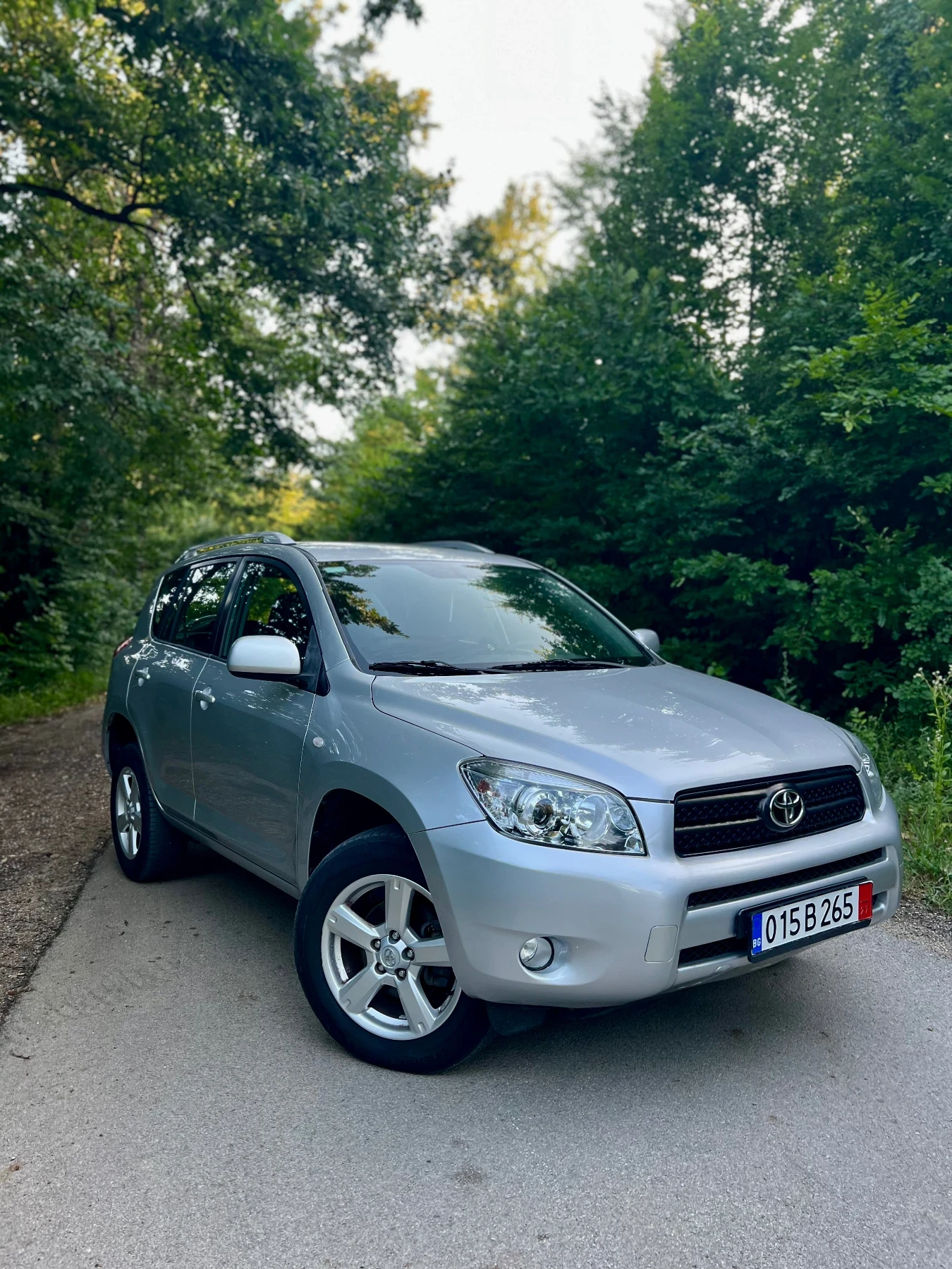 Toyota Rav4 * ИТАЛИЯ* 4х4* БЕНЗИН/ Автоматик  - изображение 2