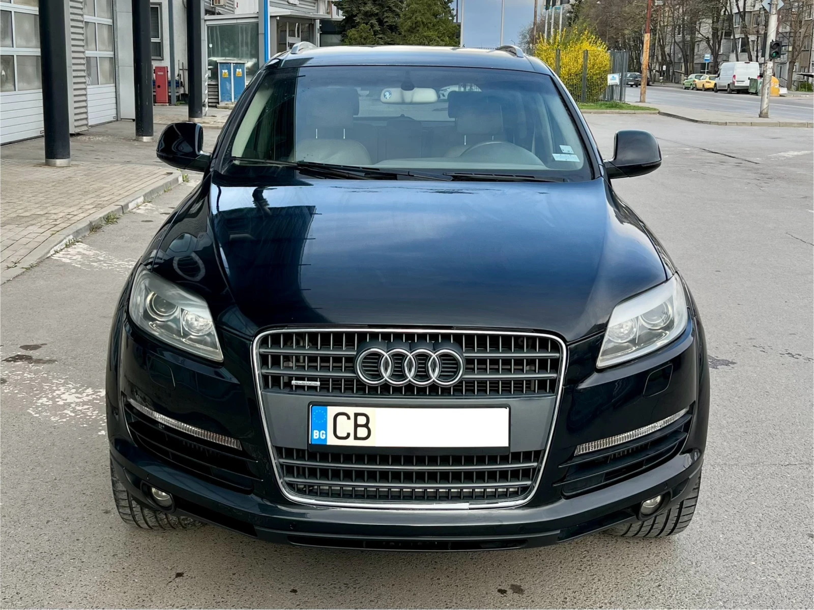 Audi Q7 3.0 TDI 239 к.с. - изображение 2