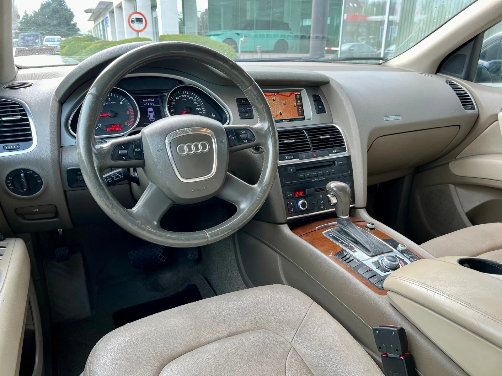 Audi Q7 3.0 TDI 239 к.с. - изображение 7