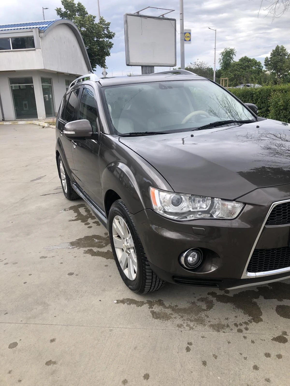 Mitsubishi Outlander  - изображение 2