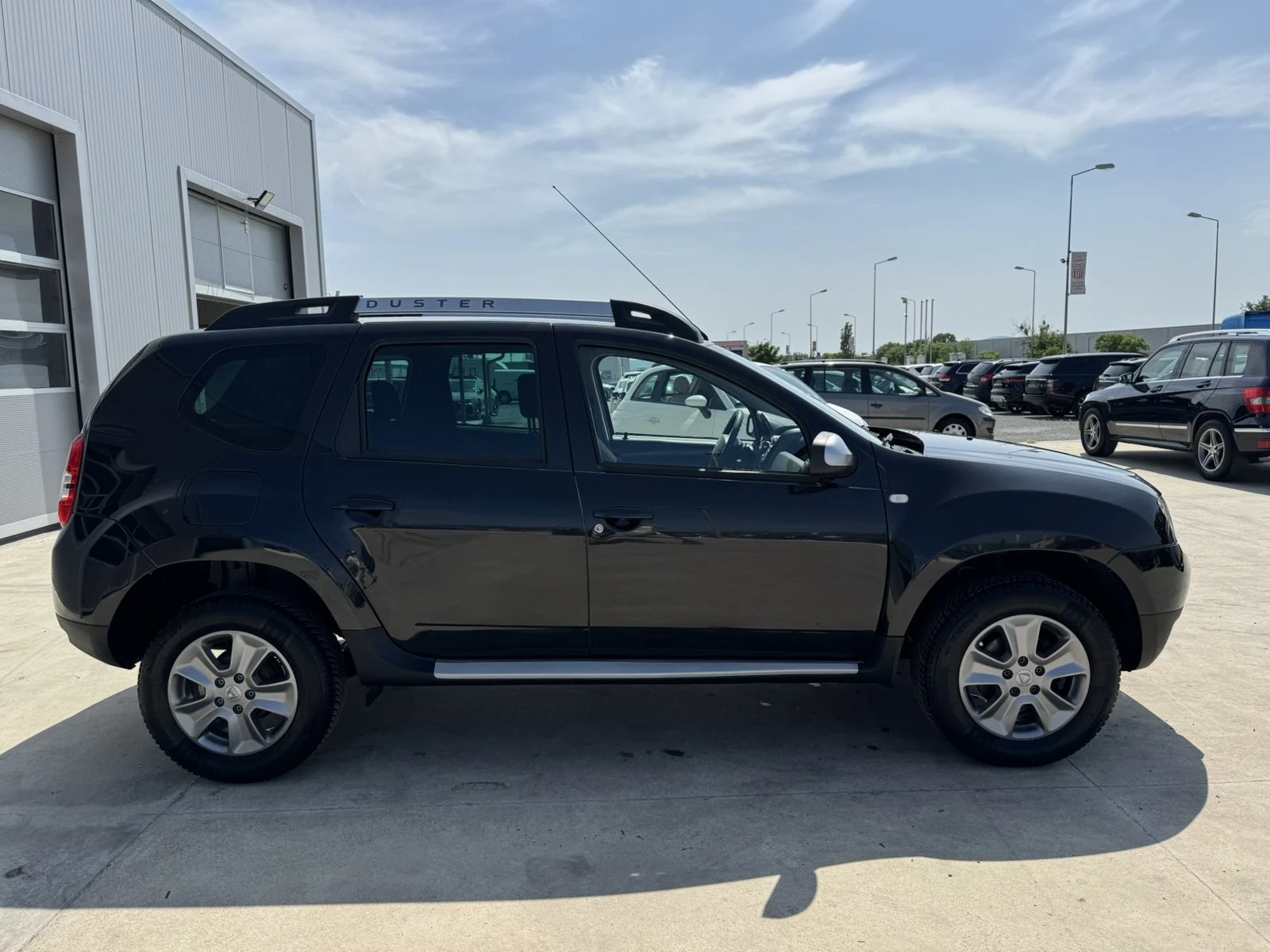 Dacia Duster * 110ps* 6ск* НАВИ* Клима* Парктроник*  - изображение 6