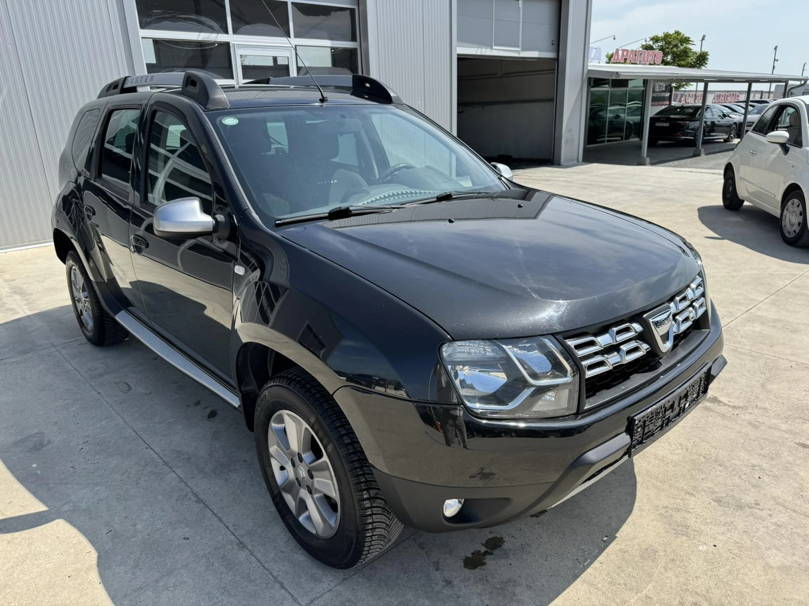Dacia Duster * 110ps* 6ск* НАВИ* Клима* Парктроник*  - изображение 7