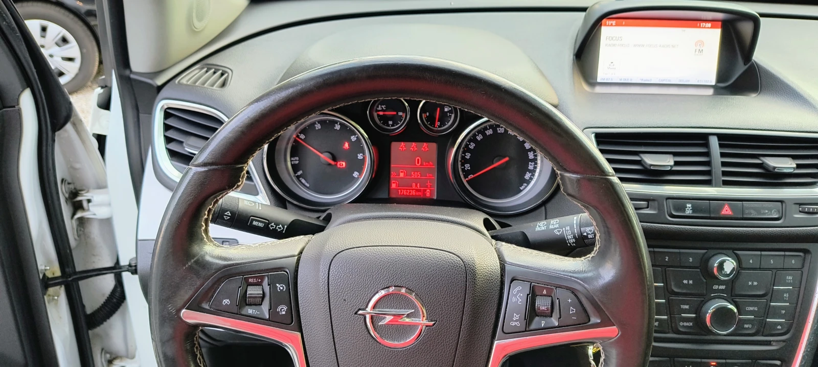 Opel Mokka 1.7 D 4x4 - изображение 8
