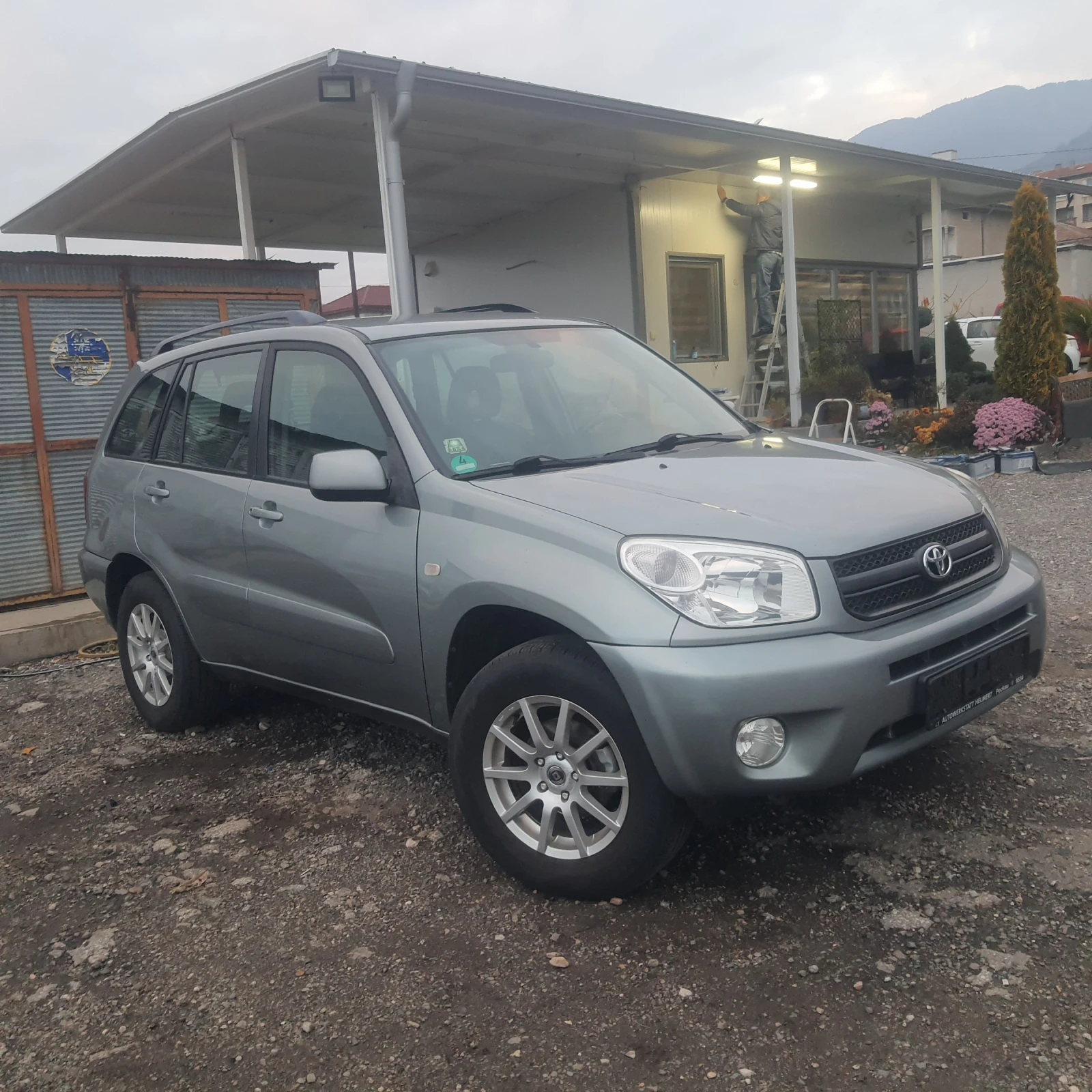 Toyota Rav4 2.0VVT-I - изображение 3