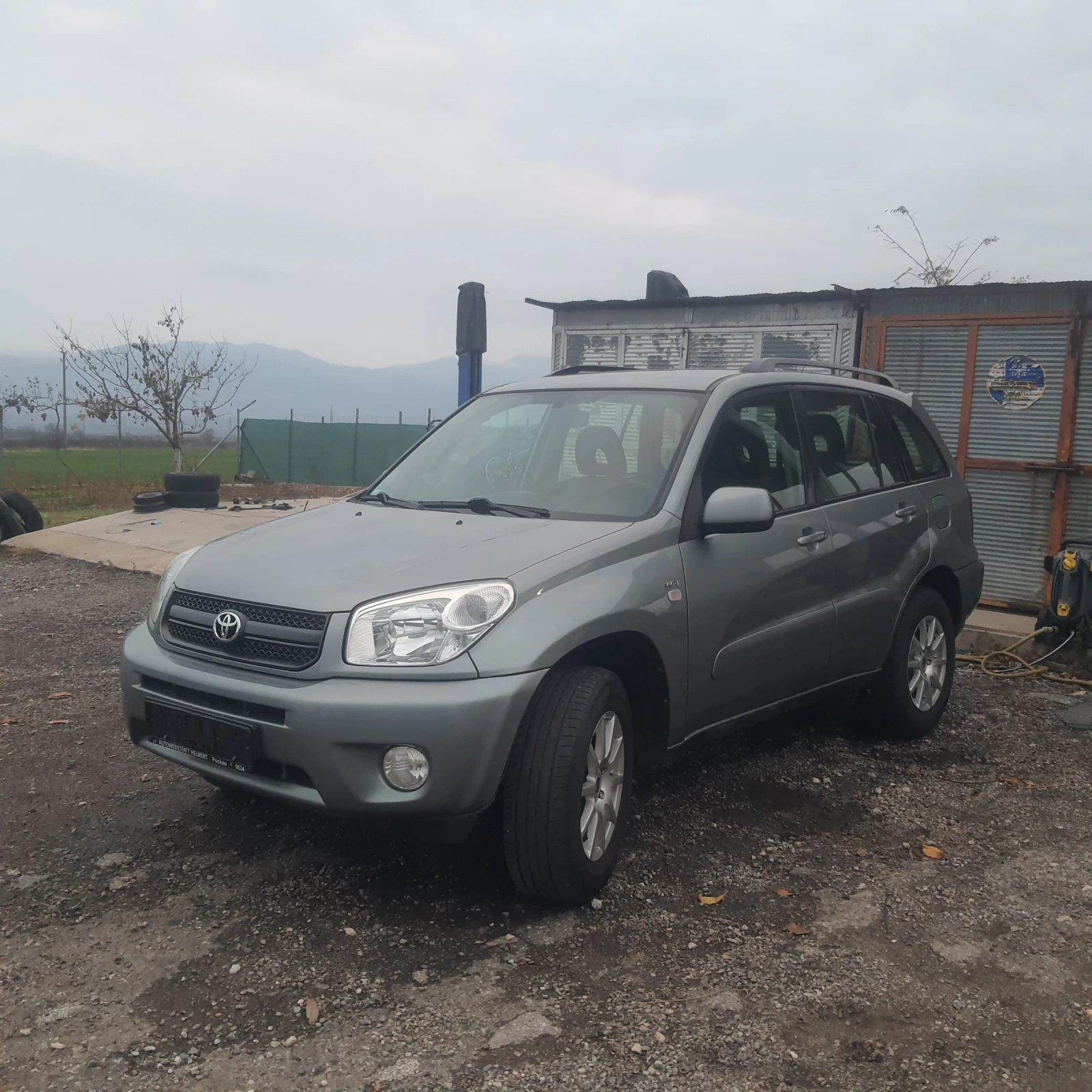 Toyota Rav4 2.0VVT-I - изображение 9