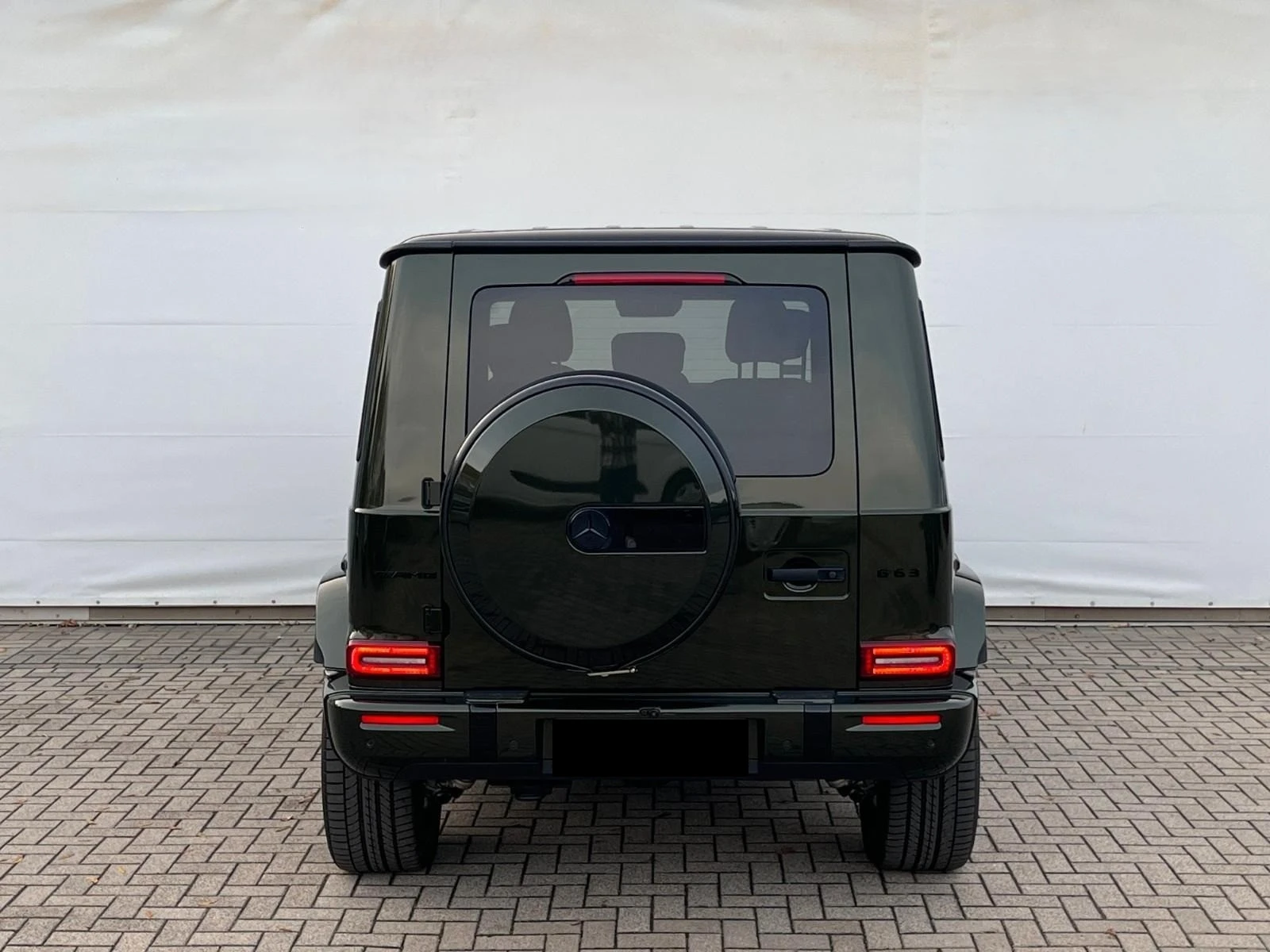 Mercedes-Benz G 63 AMG /FACELIFT/OLIV MANUFAKTUR/CARBON/NIGHT/ACTIVE RIDE - изображение 5