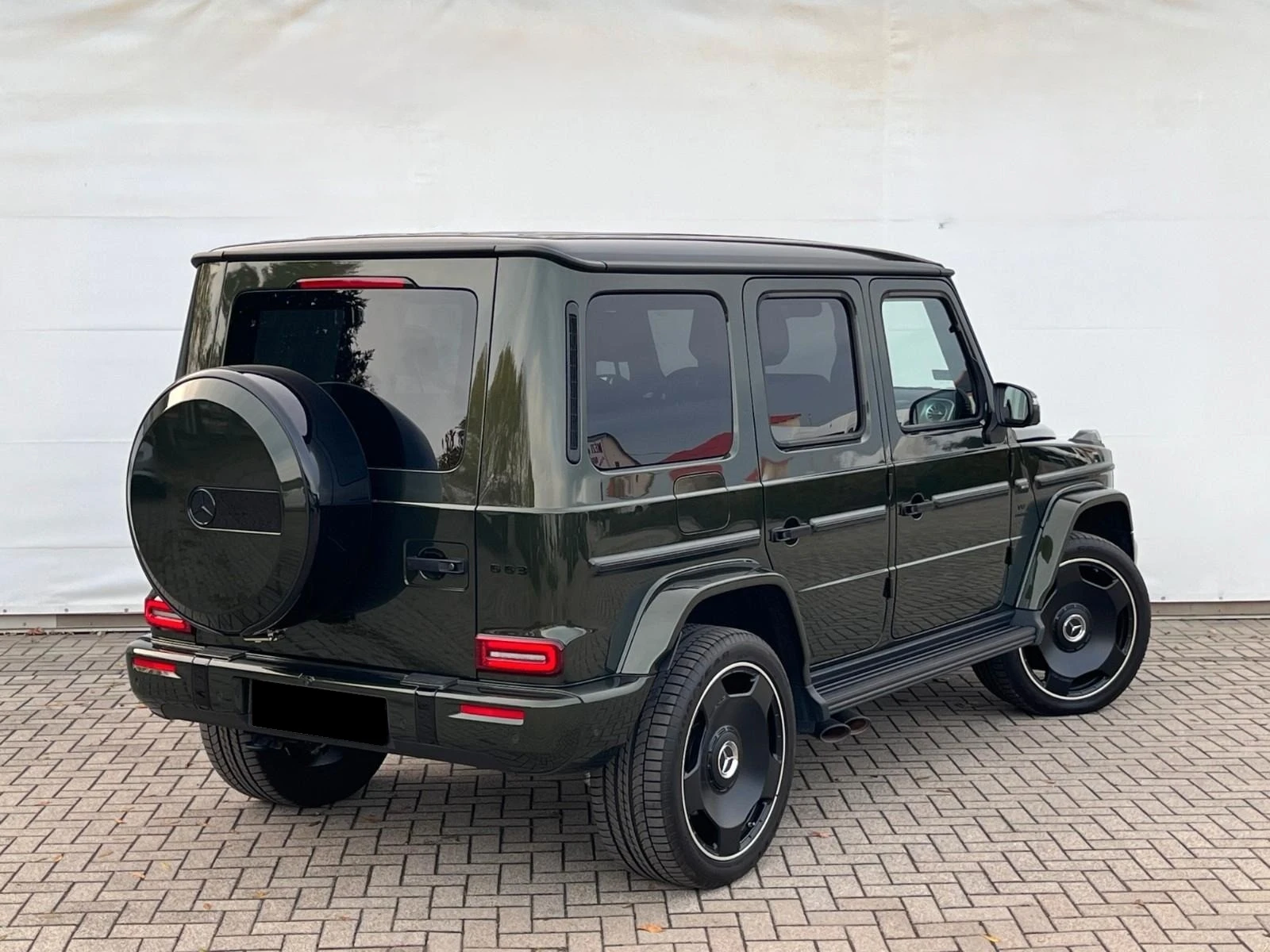 Mercedes-Benz G 63 AMG /FACELIFT/OLIV MANUFAKTUR/CARBON/NIGHT/ACTIVE RIDE - изображение 6
