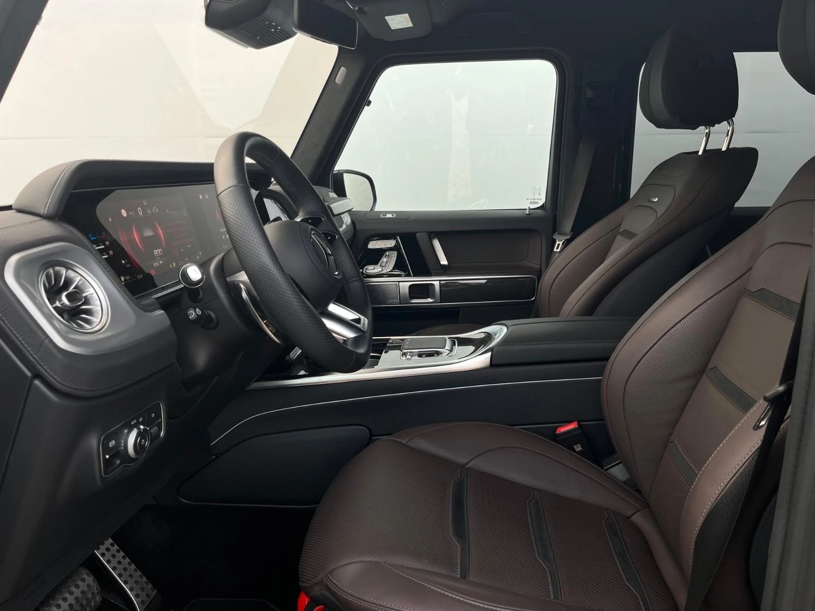 Mercedes-Benz G 63 AMG /FACELIFT/OLIV MANUFAKTUR/CARBON/NIGHT/ACTIVE RIDE - изображение 7