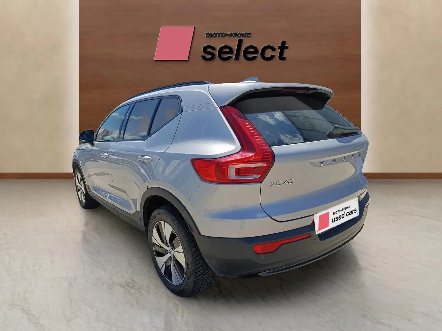 Volvo XC40 Т5, снимка 7 - Автомобили и джипове - 54934480
