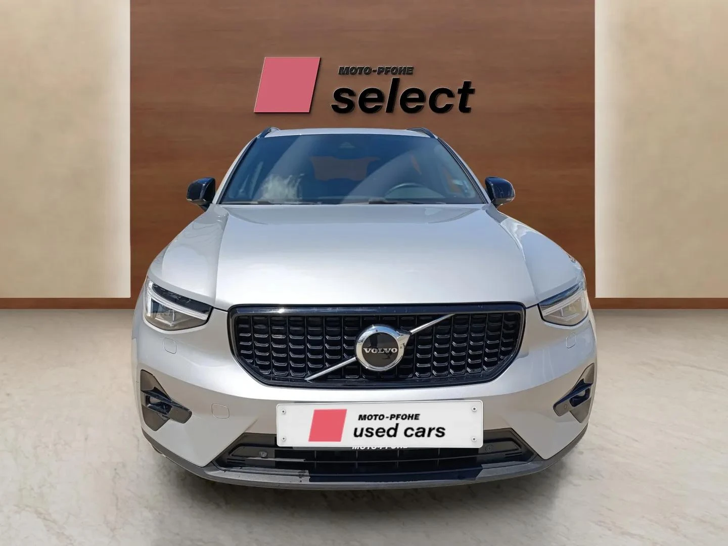 Volvo XC40 Т5, снимка 2 - Автомобили и джипове - 54934480
