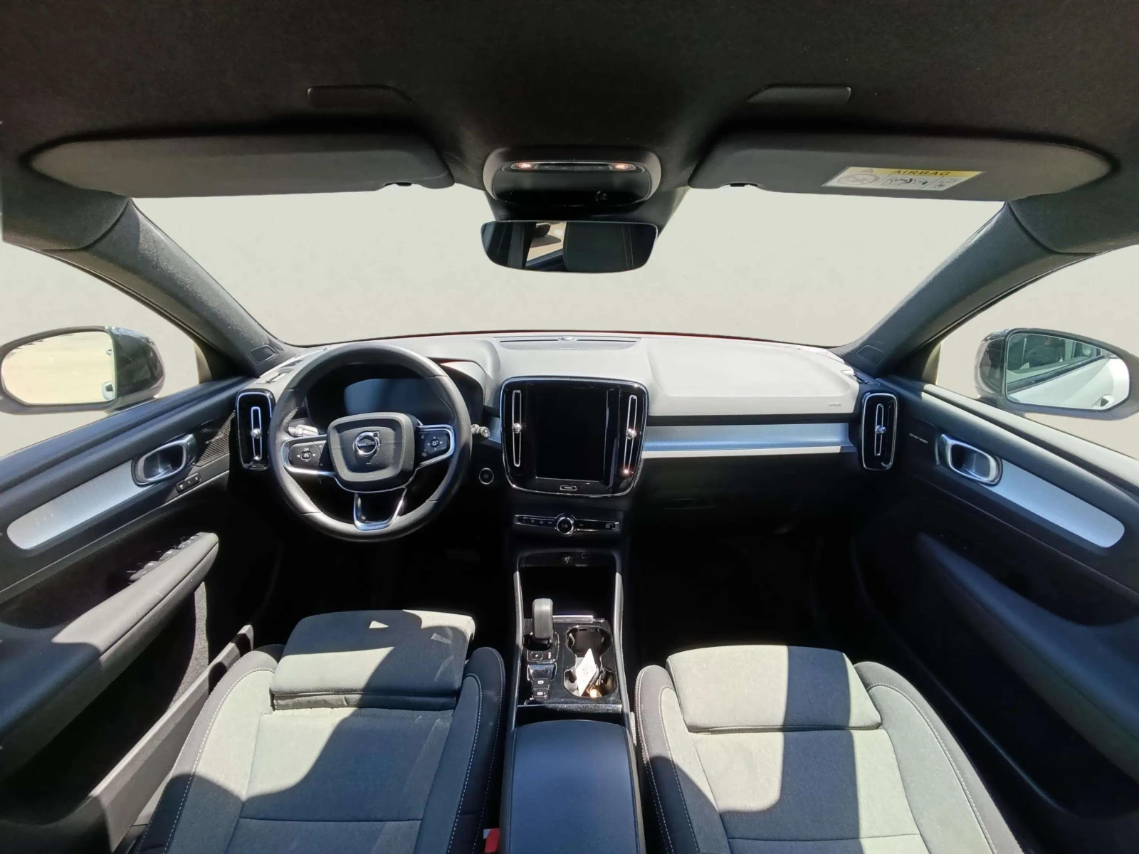 Volvo XC40 Т5, снимка 11 - Автомобили и джипове - 54934480