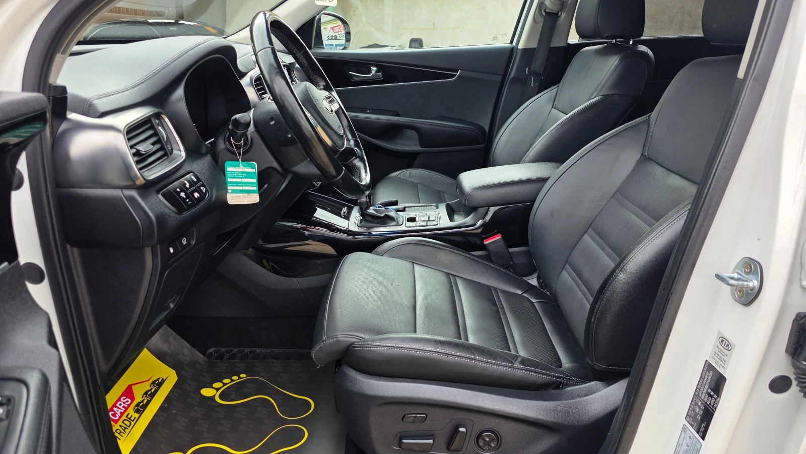 Kia Sorento 2.2 CRDi/4x4/Facelift/Швейцария, снимка 7 - Автомобили и джипове - 55393941