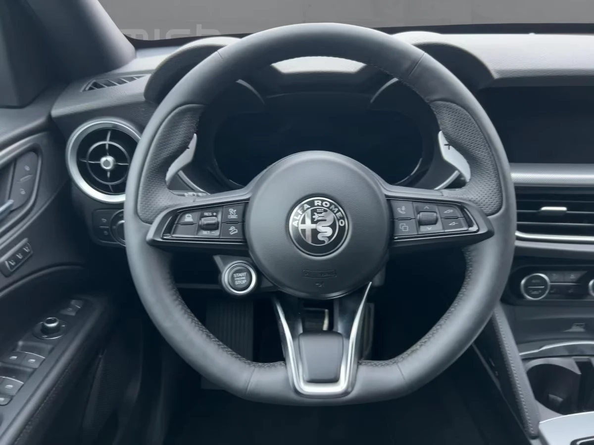 Alfa Romeo Stelvio НОВ!/VELOCE/280HP/2.0TURBO/CAM/MEMO/CPLAY/540q, снимка 7 - Автомобили и джипове - 55442453