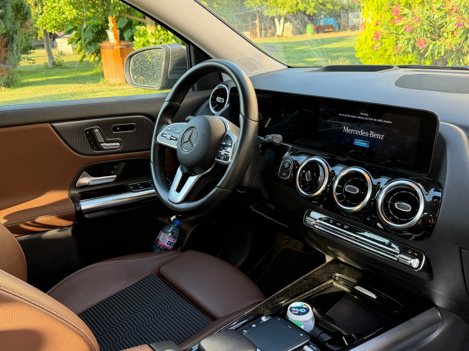 Mercedes-Benz GLA 220, снимка 2 - Автомобили и джипове - 55794906