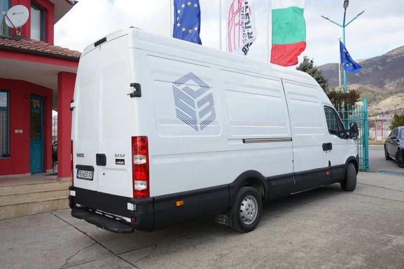 Iveco Daily 3.0HPI* 35s15* XXL база* Климатик, снимка 13 - Бусове и автобуси - 43639437