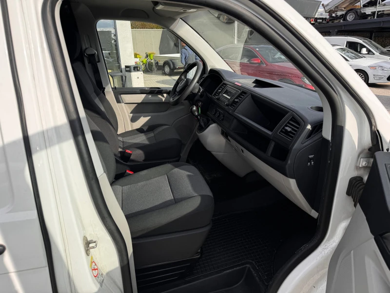 VW T6 2.0TDI Euro 6 2хКлима , снимка 7 - Бусове и автобуси - 43836161