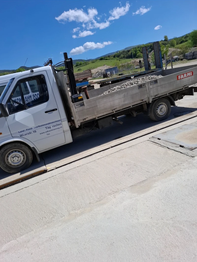 Mercedes-Benz 312, снимка 5 - Бусове и автобуси - 51965149