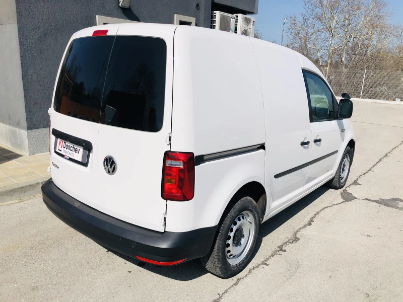 VW Caddy 2018 г., снимка 6 - Бусове и автобуси - 52121228