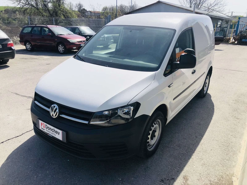 VW Caddy 2018 г., снимка 3 - Бусове и автобуси - 52121228