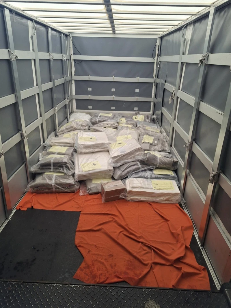 Renault Master 10 палетен , снимка 12 - Бусове и автобуси - 52588177