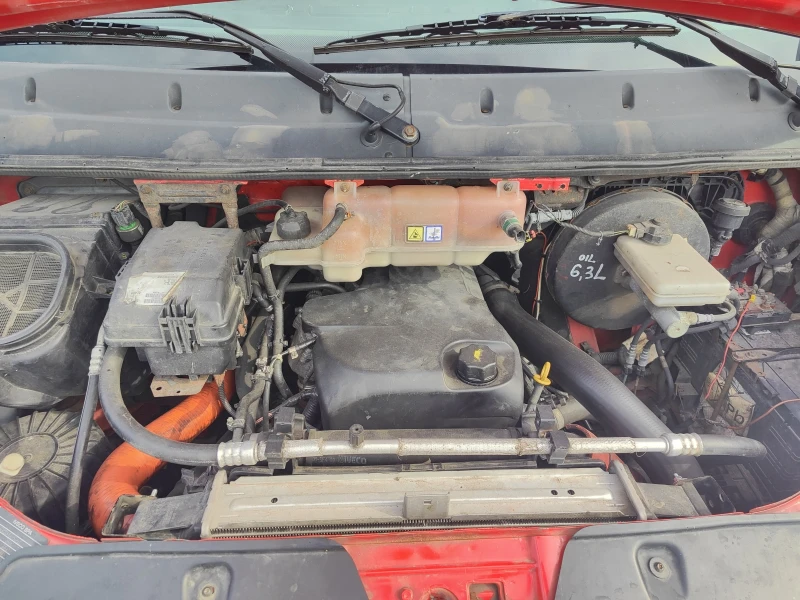 Iveco Daily 35S18, снимка 16 - Бусове и автобуси - 53400079