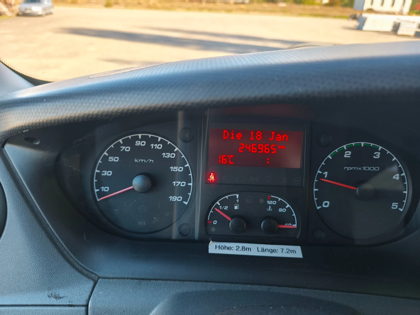 Iveco 35c18 35-210 Maxi - изображение 7
