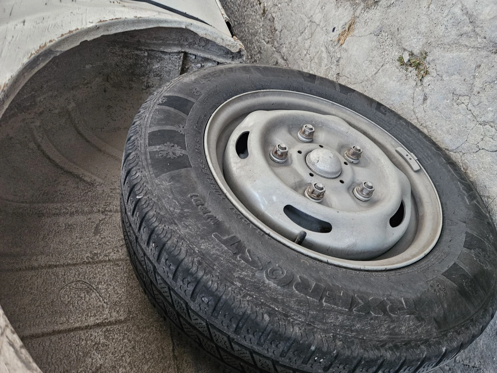 Ford Transit ЦЯЛ ЗА ЧАСТИ!!! - изображение 6