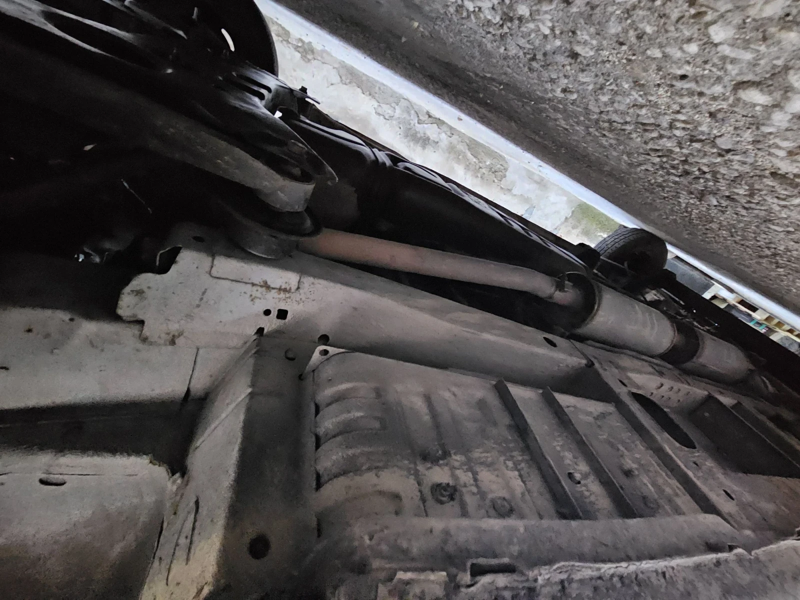 Ford Transit ЦЯЛ ЗА ЧАСТИ!!! - изображение 9