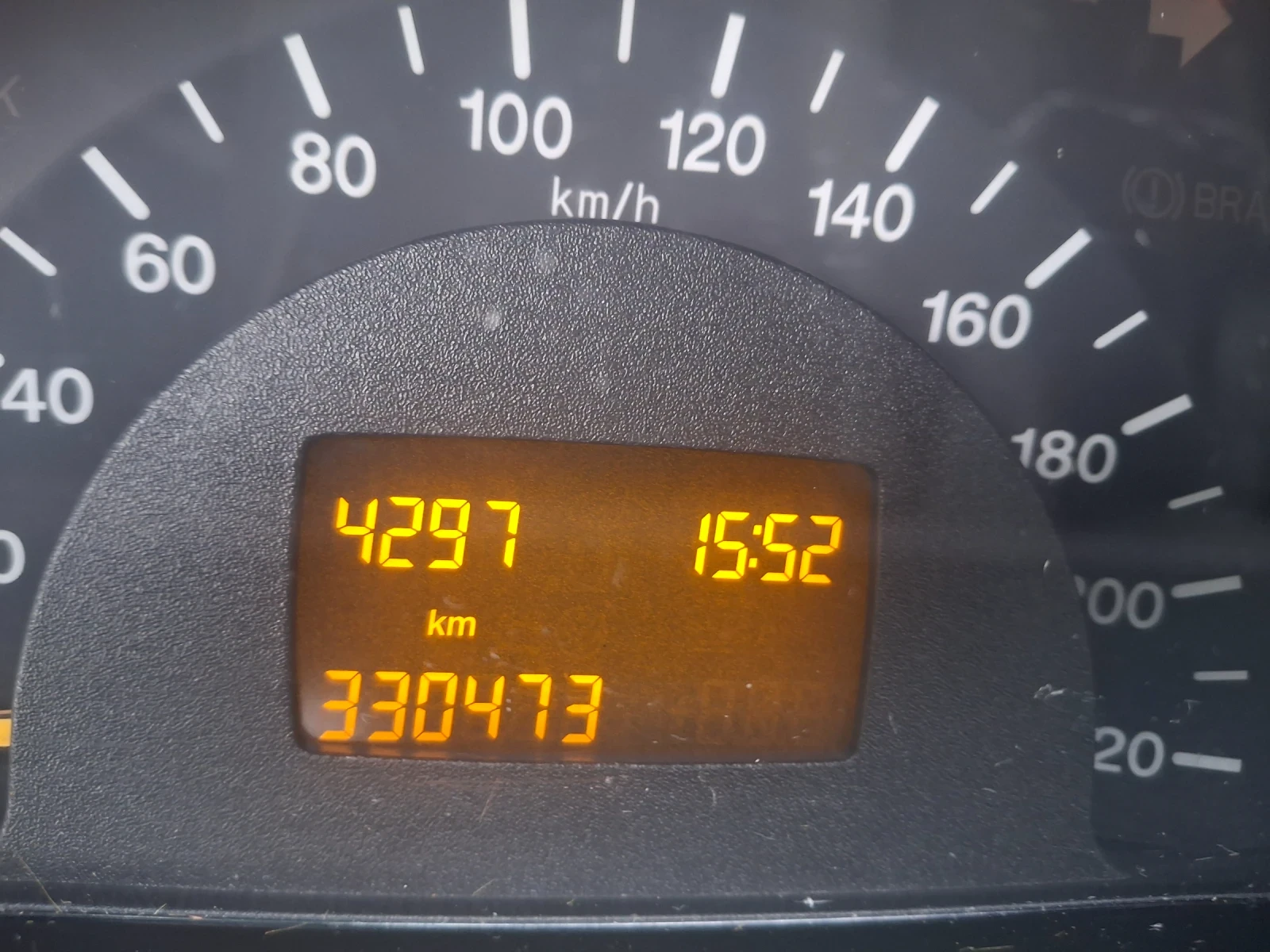 Mercedes-Benz Vito Vito 111/2.2CDI 110кс, снимка 4 - Бусове и автобуси - 54890928