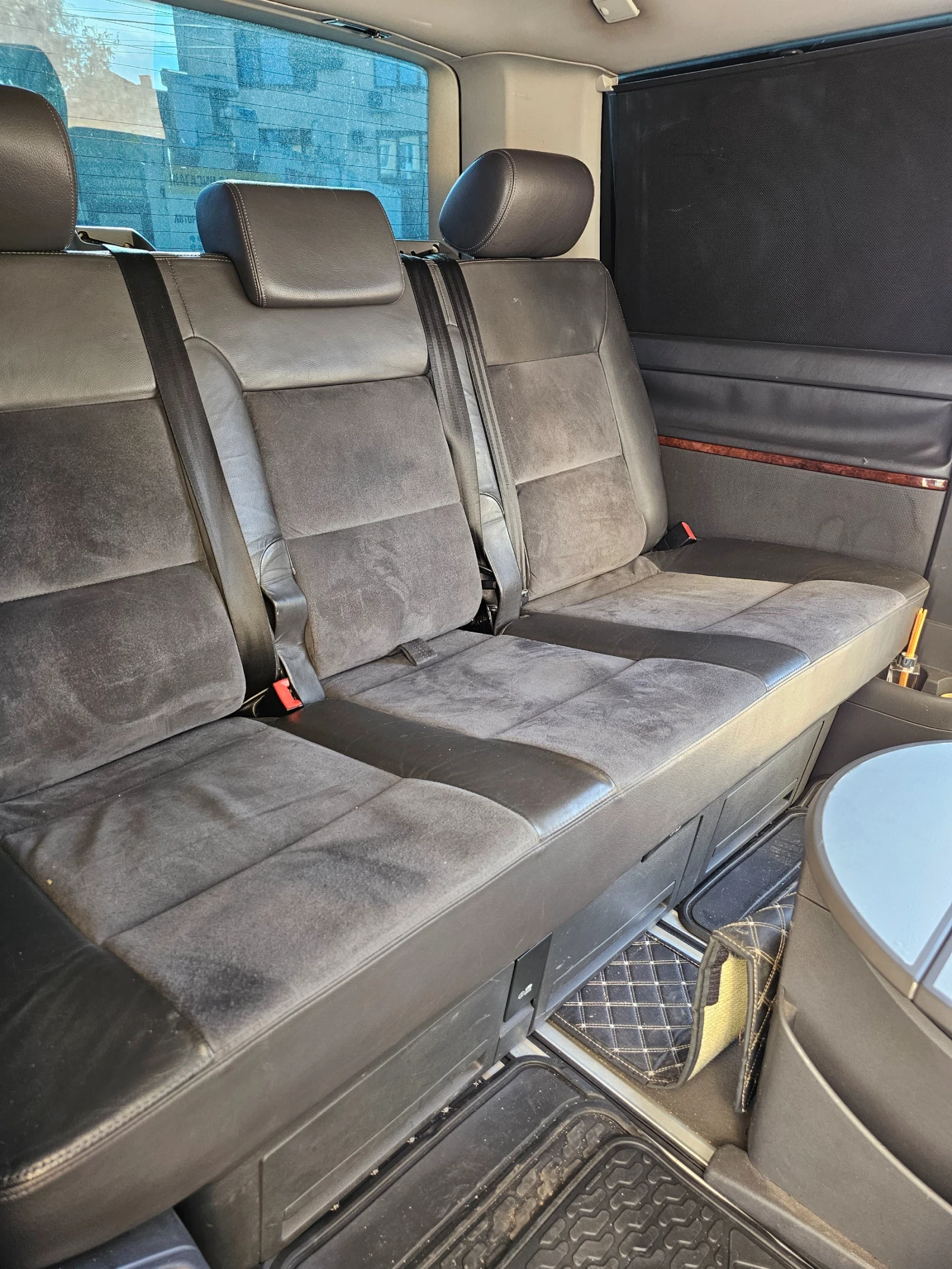 VW Multivan, снимка 11 - Бусове и автобуси - 55080549
