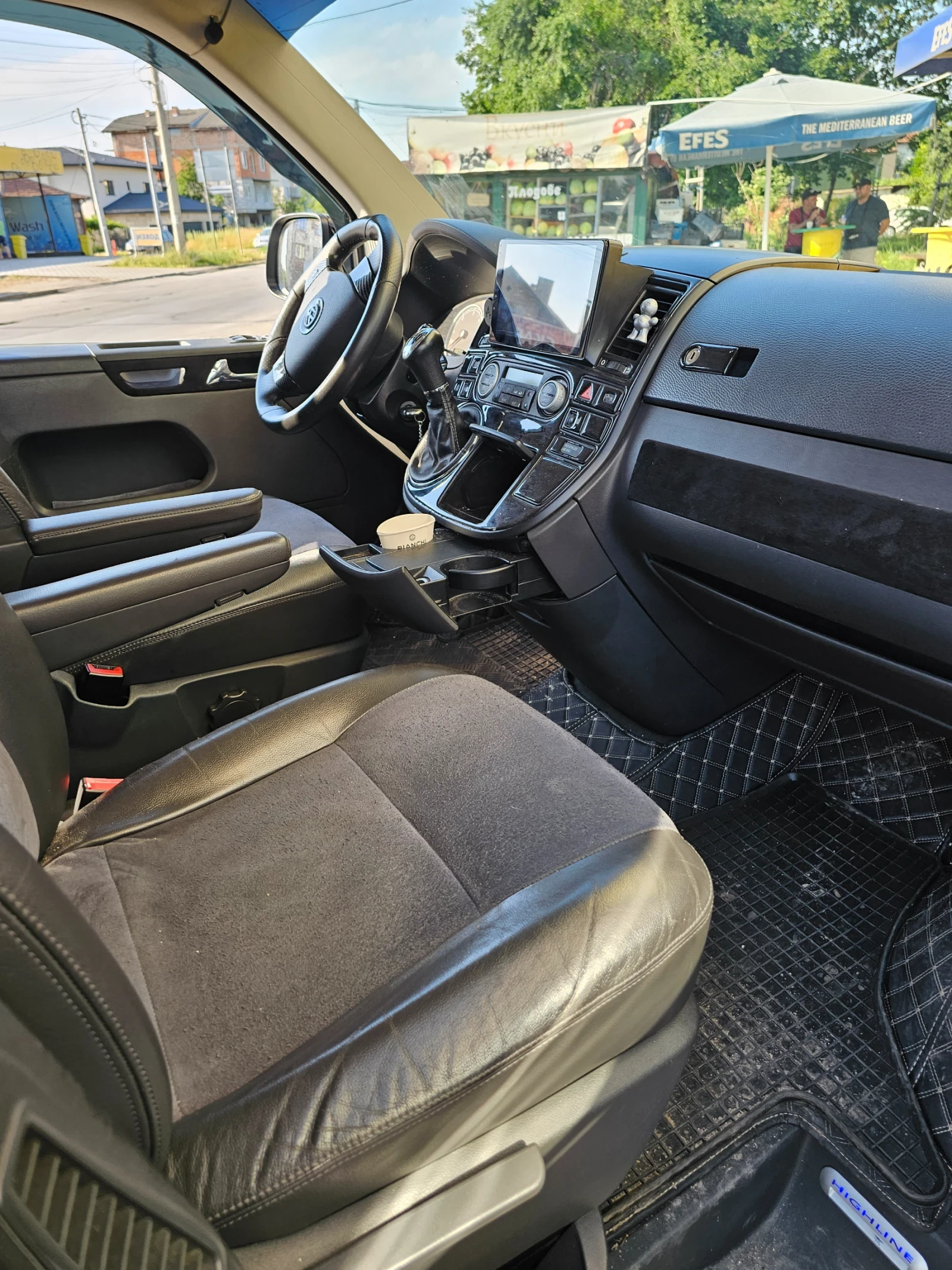 VW Multivan, снимка 15 - Бусове и автобуси - 55080549