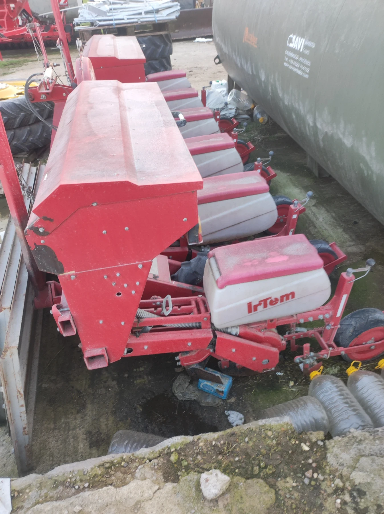 Сеялка IrTem, снимка 2 - Селскостопанска техника - 53942471