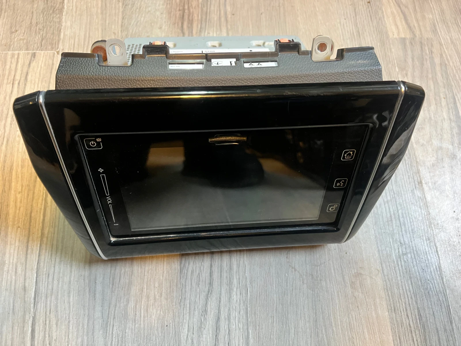 39920-52R05 LCD    SUZUKI SWIFT 2018 39920-52R05 | Mobile.bg   1