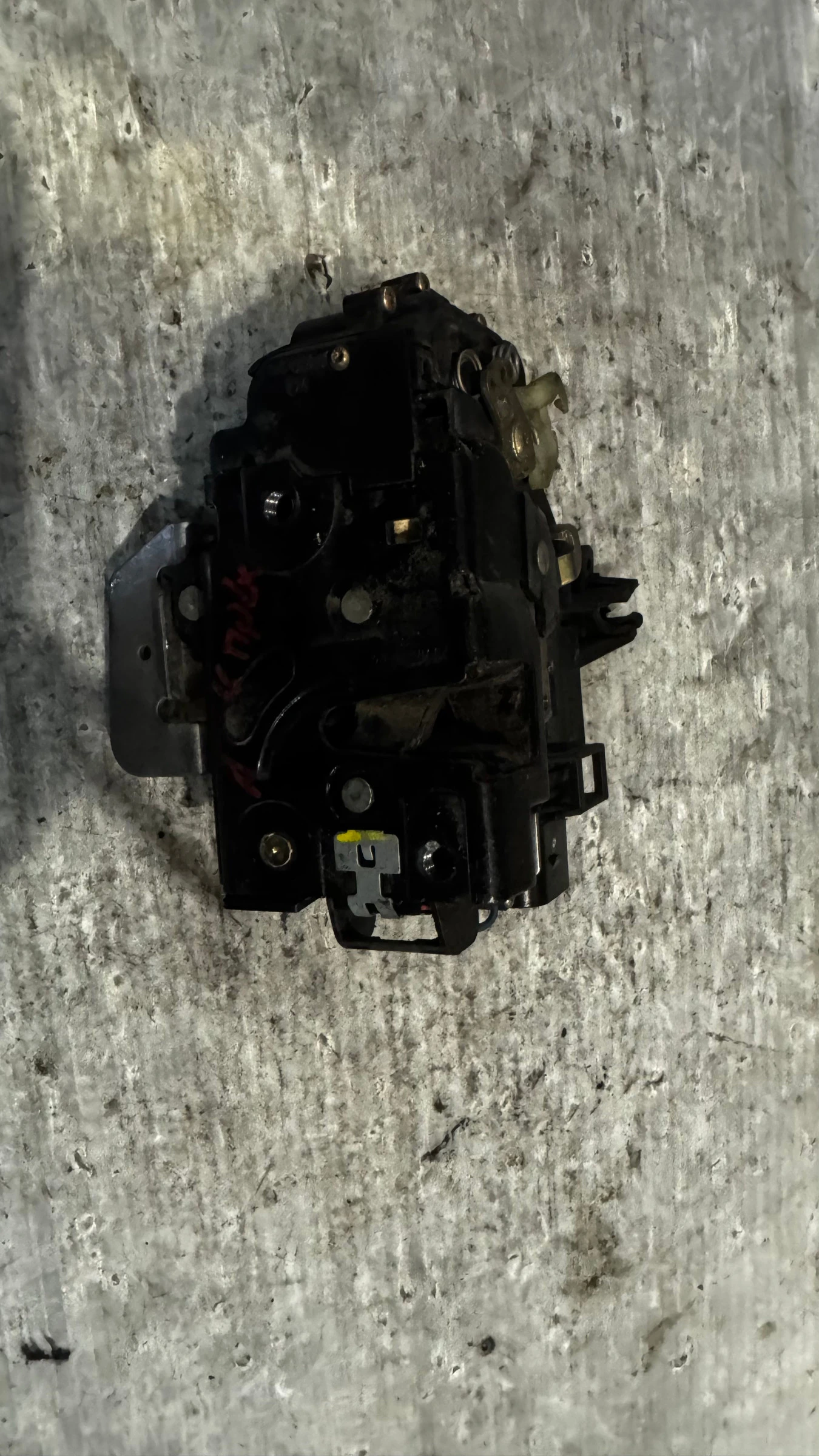 ����� �� ����� �� Audi A2 - 8Z1837015D | Mobile.bg � ����������� 2