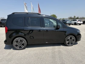 Mercedes-Benz T-класа 180d, снимка 8