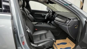 Volvo V90 T5 / MOMENTUM / ПОДГРЕВИ / ДИСТРОНИК / ПАНОРАМА, снимка 11