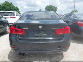 BMW 330 * xDrive* КОЖА* ПОДГРЕВ* ШИБИДАХ* , снимка 14